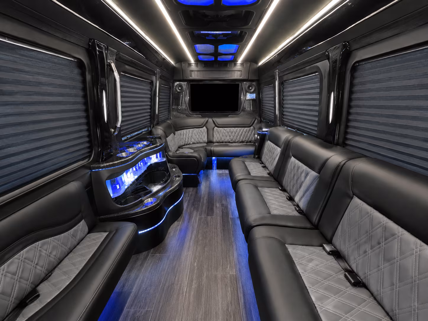 busrentalpalmbeachgardens com makes finding hotel to office shuttles for corporate events at pga national easy