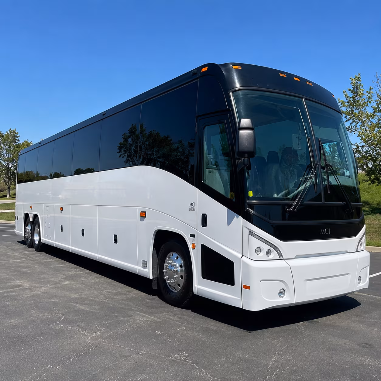 hotel and resort airport shuttles along pga boulevard