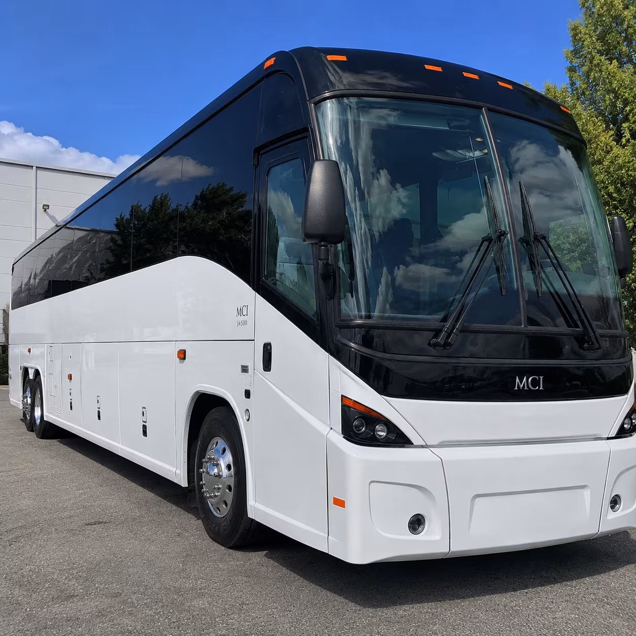make your employee shuttle program as easy to manage as it is to book