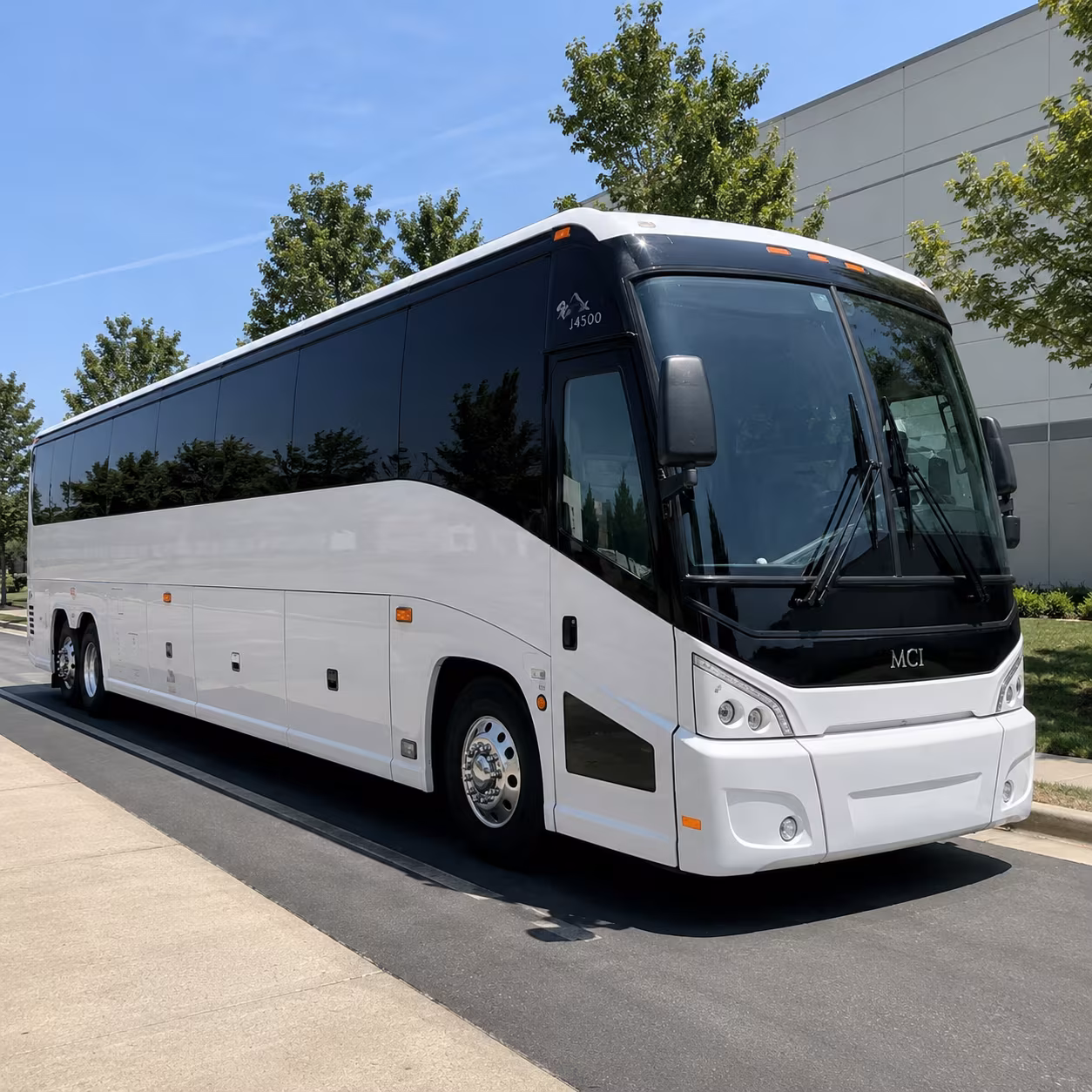 with busrentalpalmbeachgardens com you get corporate airport transfers to palm beach international airport pbi